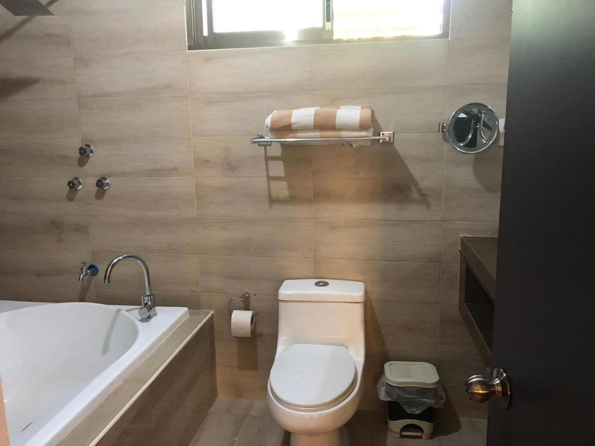 Casa Lili 2: Luxurious/Amplio/Hot Water/Economic/Wifi/Tv Διαμέρισμα Βαγιαδολίδ Εξωτερικό φωτογραφία